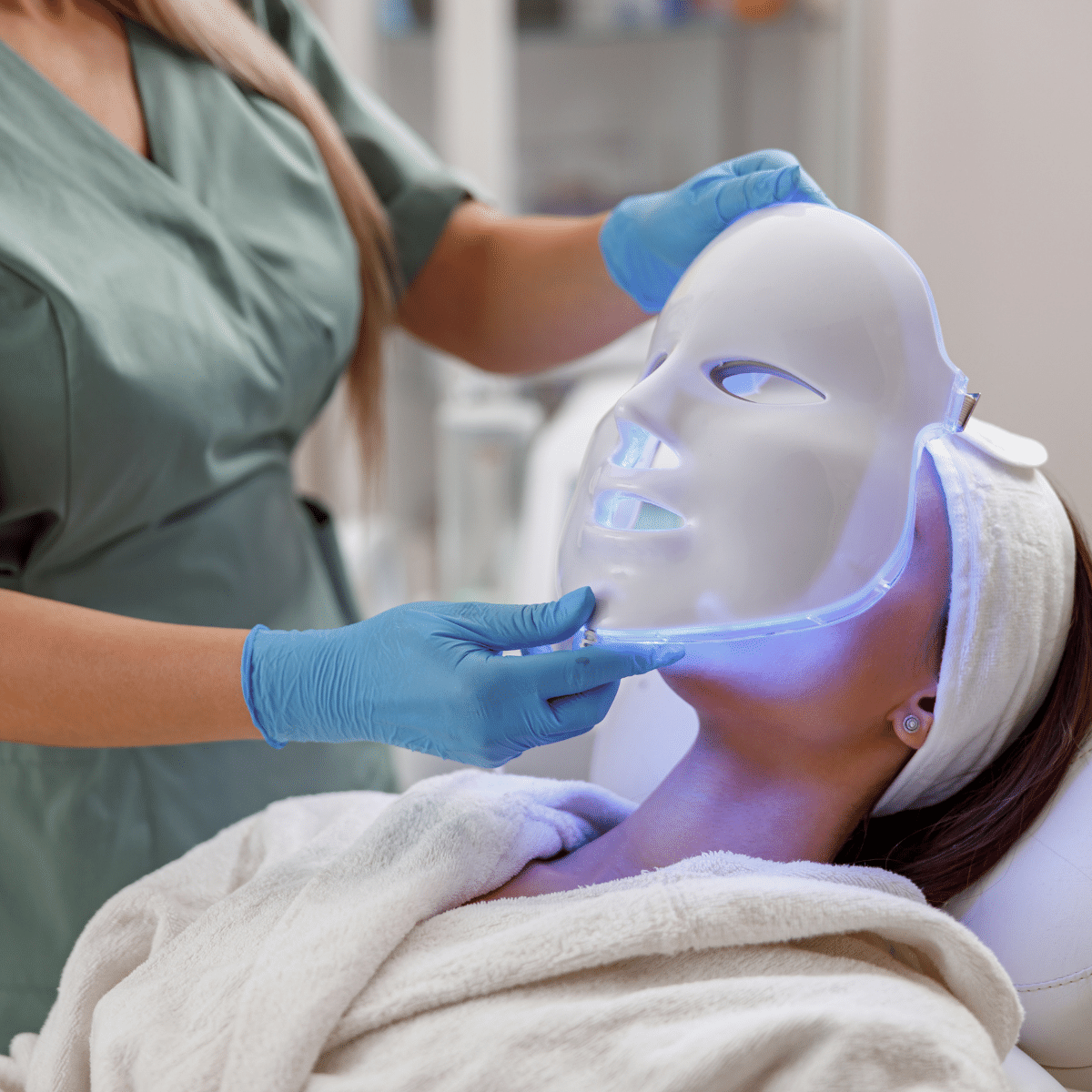 Máscara facial LED